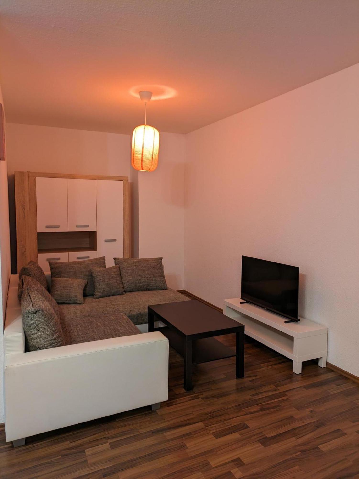 Interaktiv Appartements In Ratingen - Duesseldorferstrasse Exterior foto